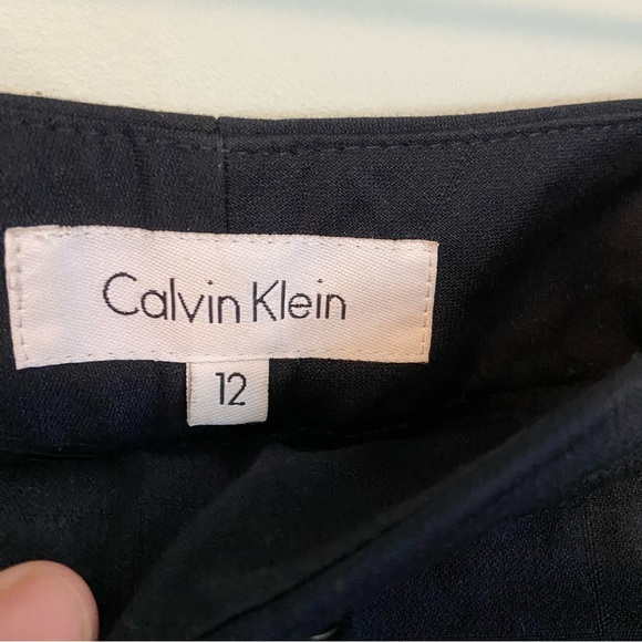 Calvin Klein Classic Black Blazer and matching pants set. - Picture 9 of 12